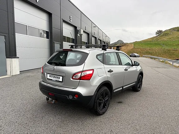 Nissan Qashqai 2010 photo 3