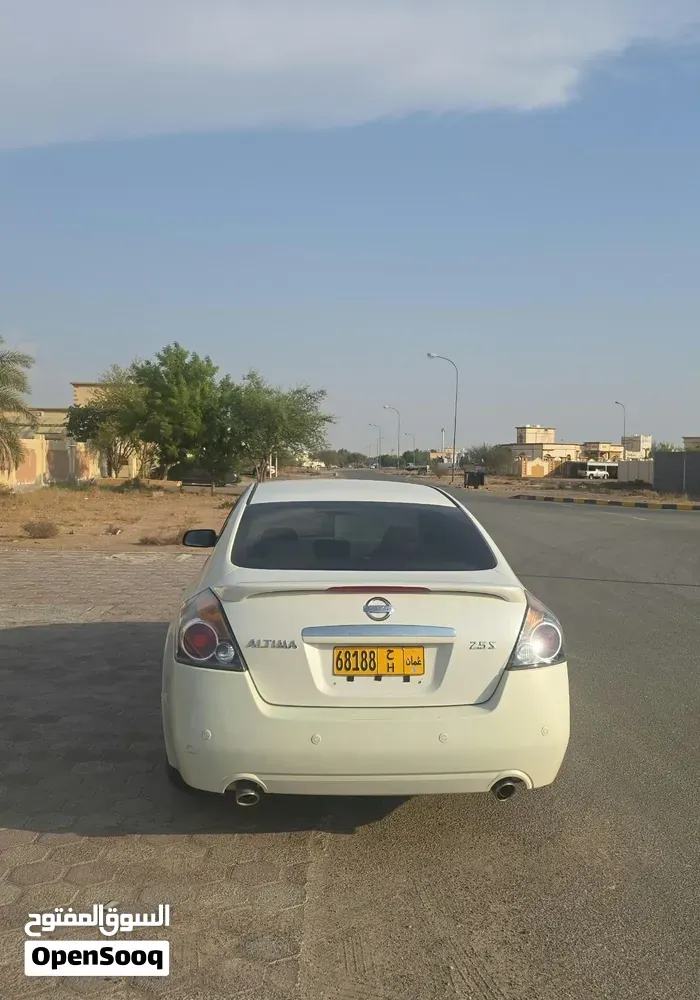 Nissan Altima 2009 photo 3