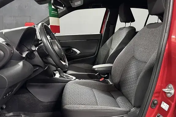 Toyota Yaris Cross 2023 photo 3