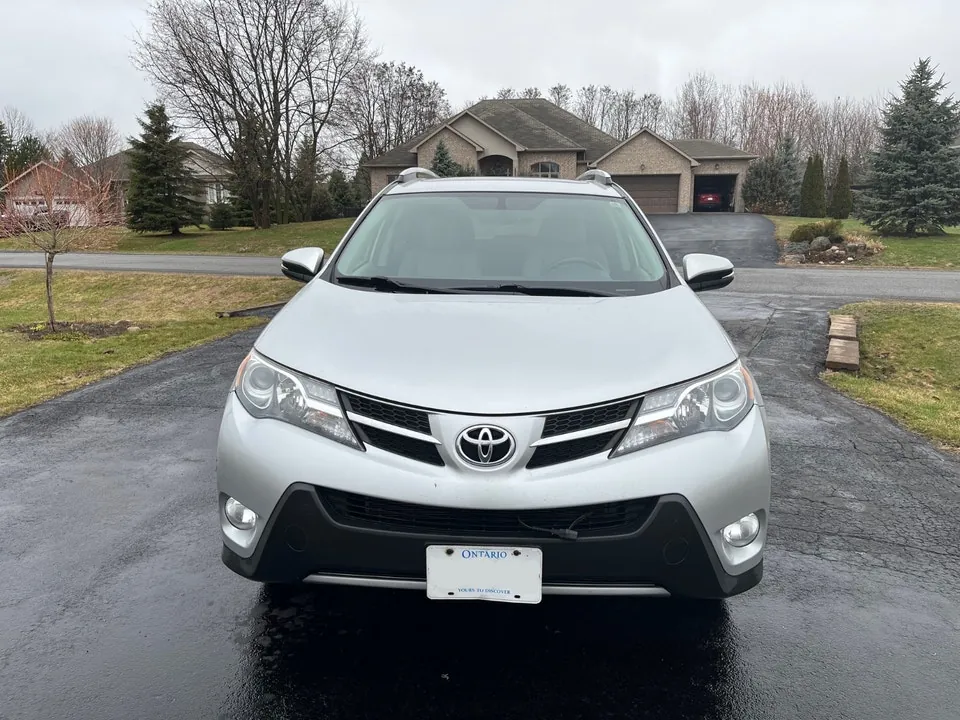 Toyota Rav4 2013 photo 2