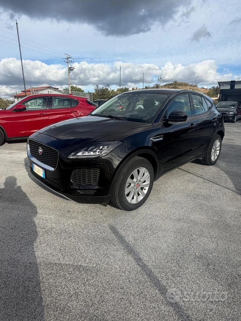 Jaguar E-Pace 2019 photo 5