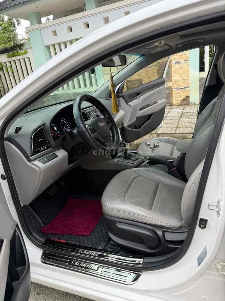 Hyundai Elantra 2018 photo 5