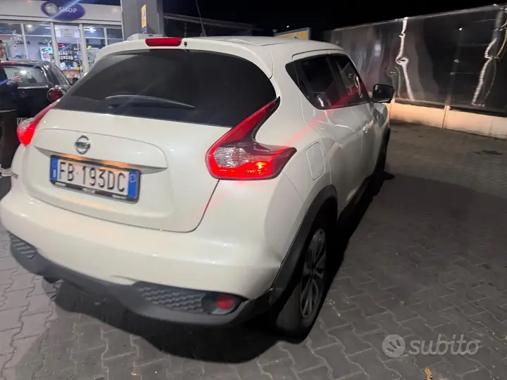 Nissan Juke 2015 photo 3