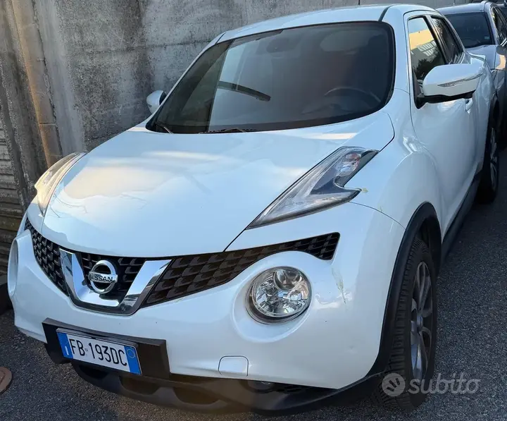 Nissan Juke 2015 photo 5