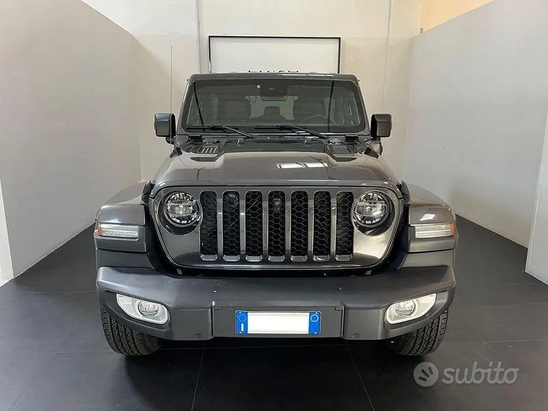 Jeep Wrangler 2022 photo 2