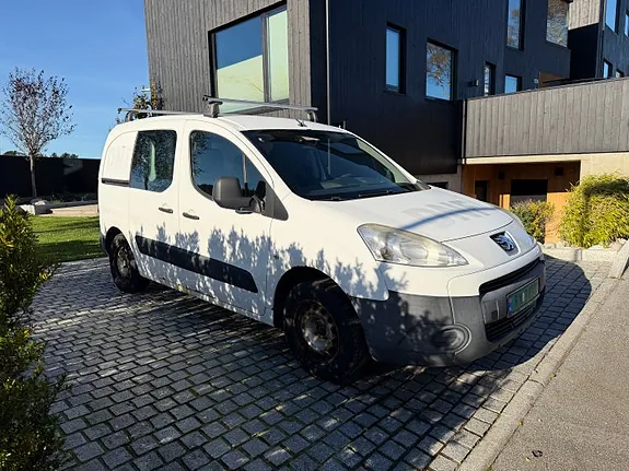 Peugeot Partner 2011 photo 4