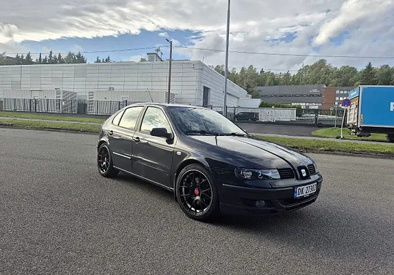 Seat Leon 2001 photo 4