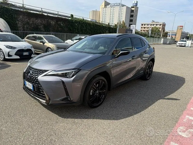 Lexus Ux