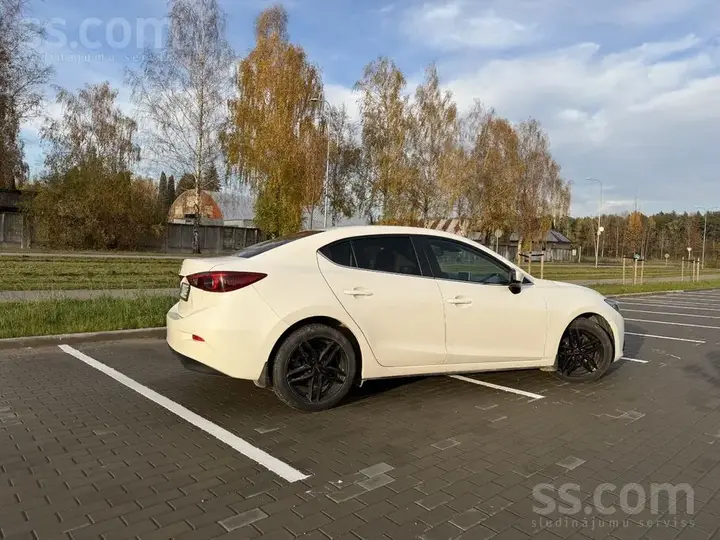 Mazda Mazda3 2015 photo 5