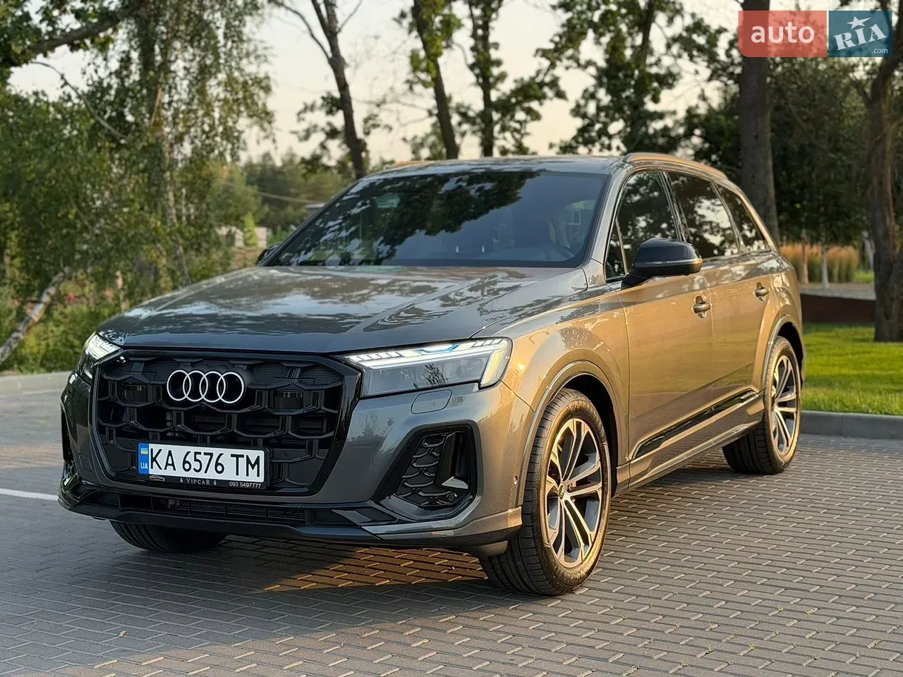 Audi Q7 2024 photo 2