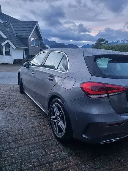 Mercedes-Benz A 200 2018 photo 2