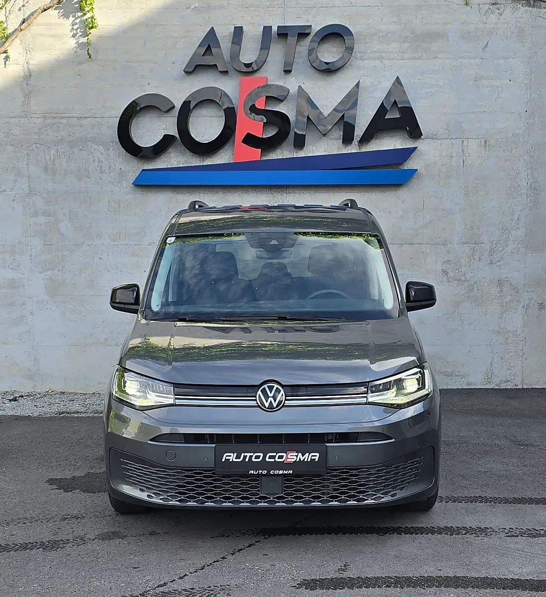 Volkswagen Caddy Life 2023 photo 3