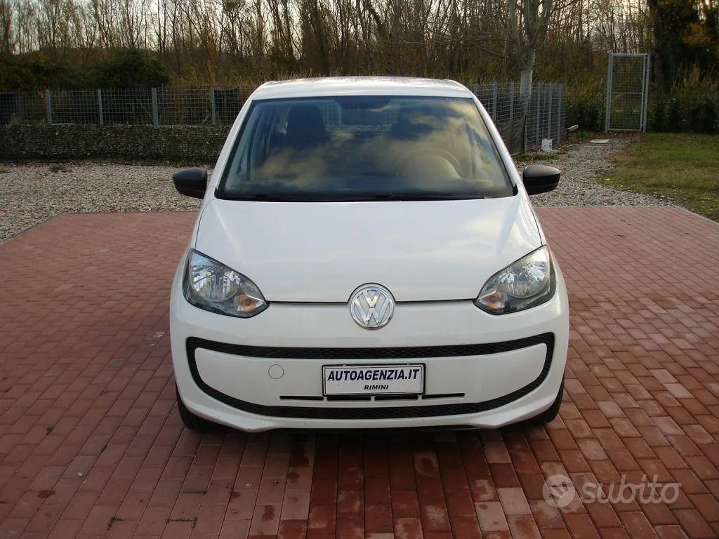 Volkswagen Up 2013 photo 5