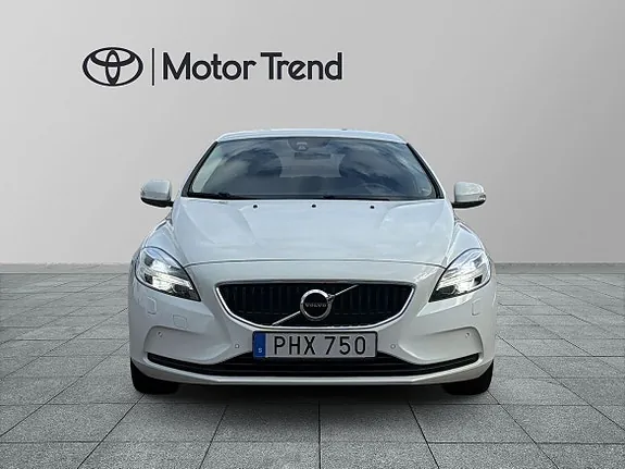 Volvo V40 2018 photo 5