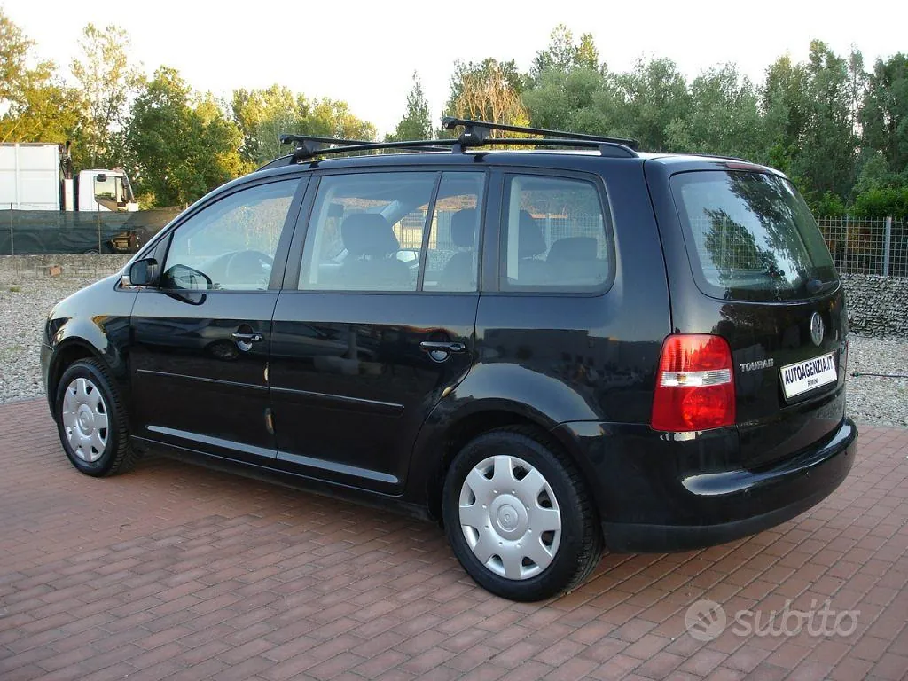 Volkswagen Touran 2005 photo 5