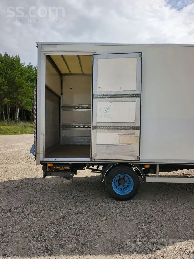 Mercedes-Benz Sprinter 2016 photo 5