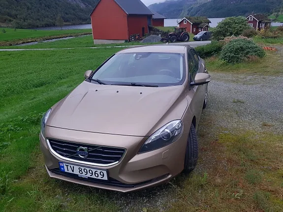 Volvo V40 2016 photo 3