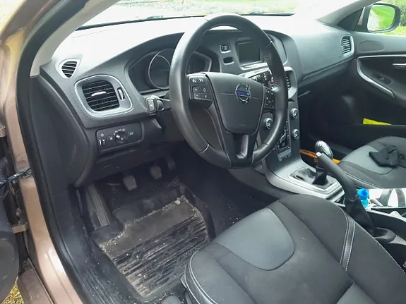 Volvo V40 2016 photo 5