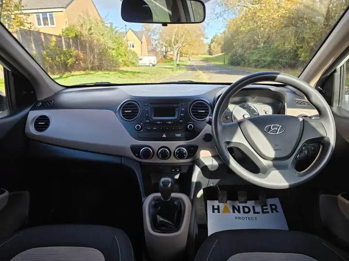 Hyundai I10 2015 photo 5