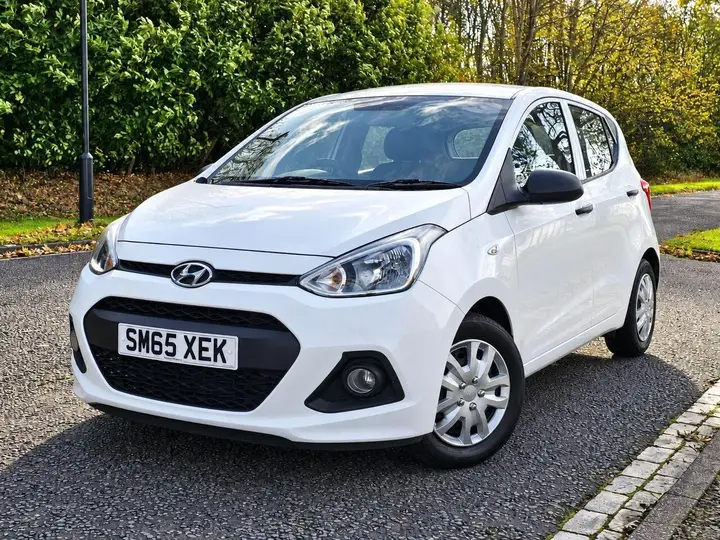 Hyundai I10 2015 photo 2
