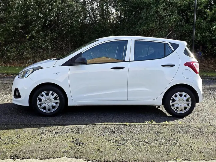 Hyundai I10 2015 photo 3