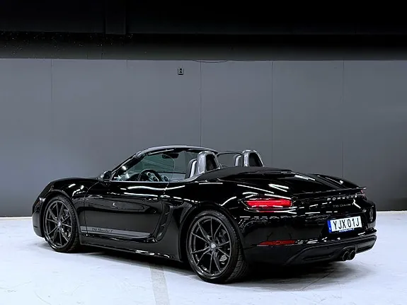 Porsche 718 Boxster T 2022 photo 2