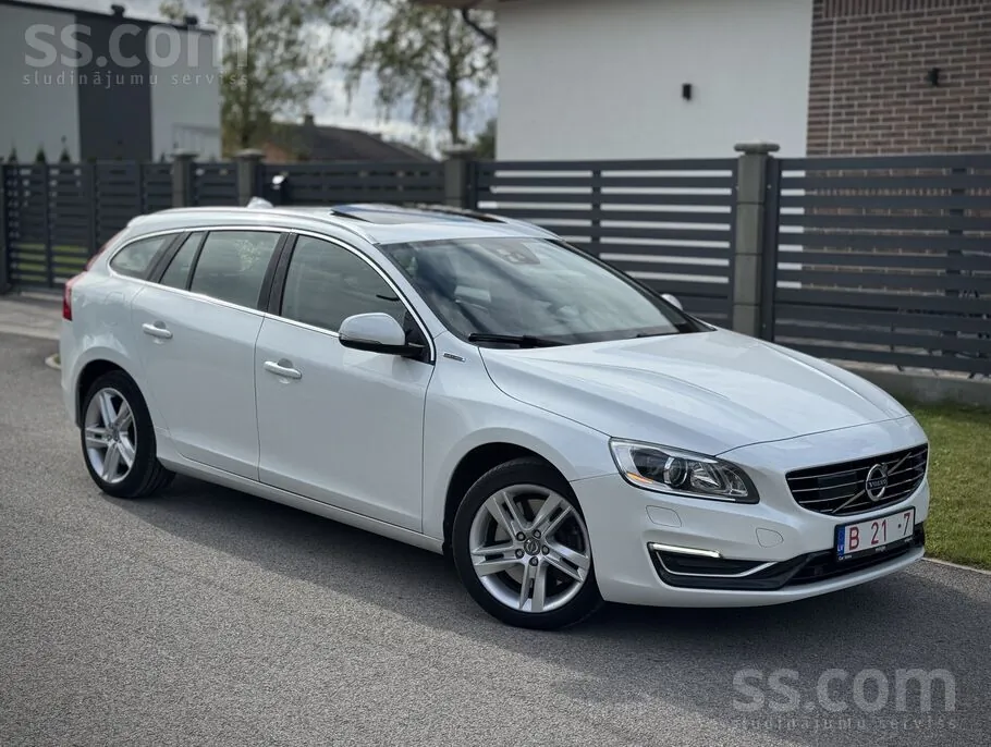 Volvo V60 2014 photo 5
