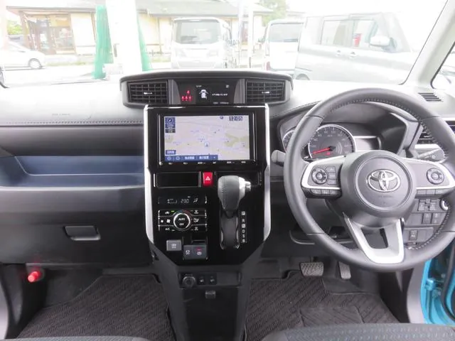 Toyota Roomy 2022 photo 2