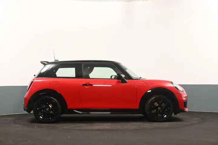 Mini Cooper photo 2