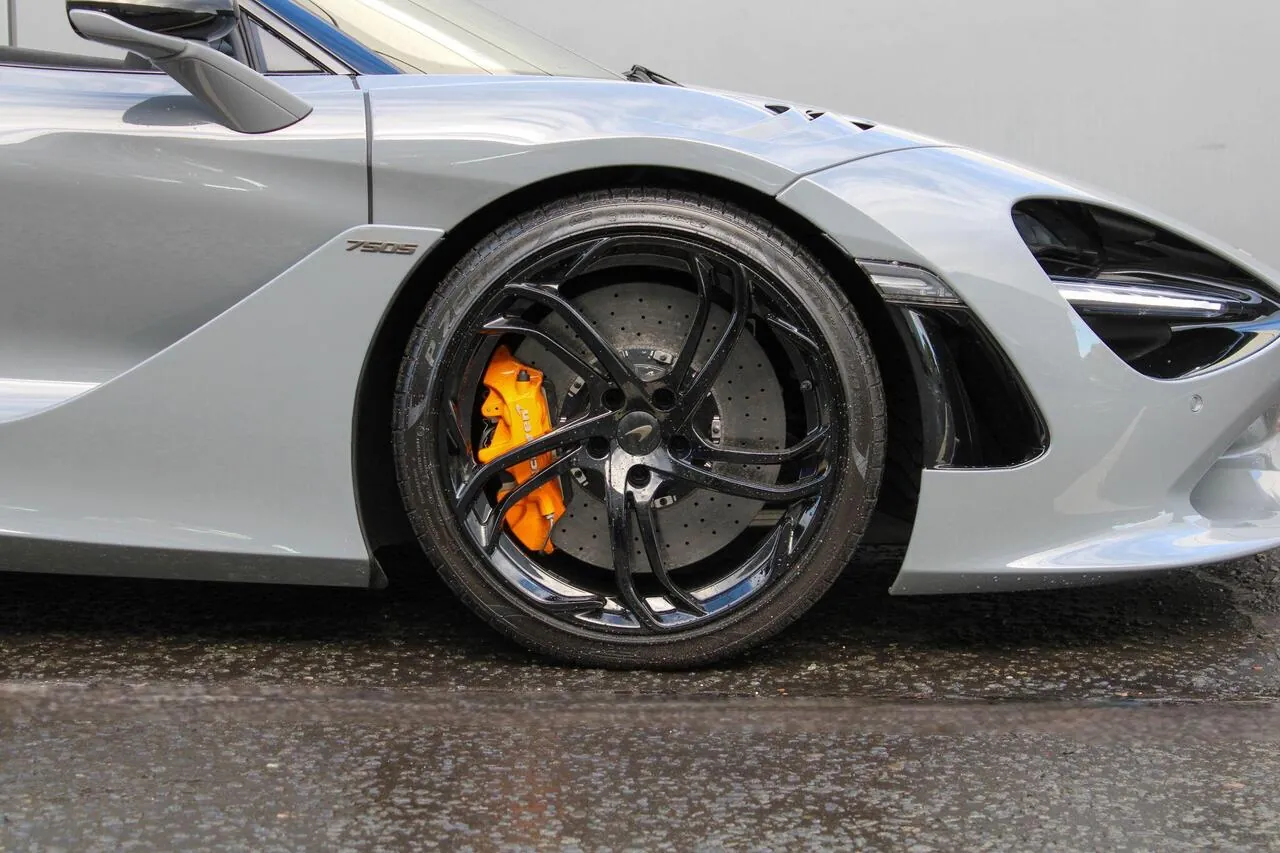 Mclaren 750S 2026 photo 5