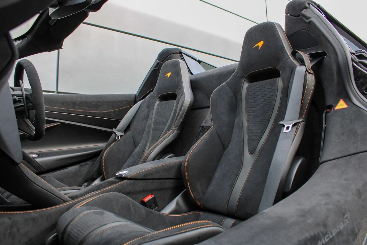 Mclaren 750S 2026 photo 4