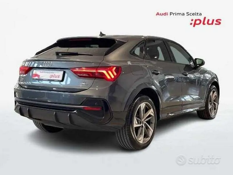 Audi Q3 2020 photo 2