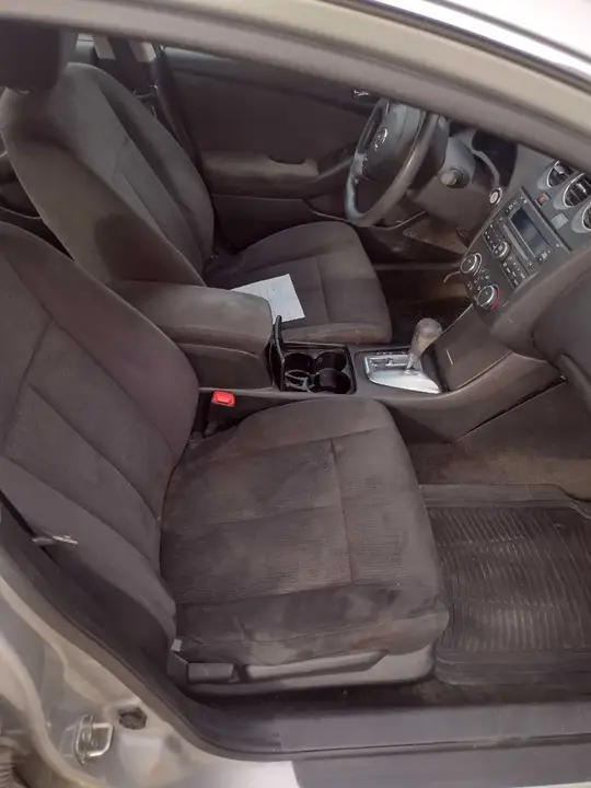 Nissan Altima 2012 photo 5