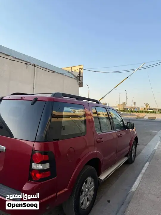 Ford Explorer 2010 photo 3