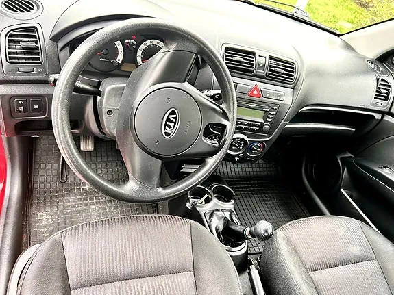 Kia Picanto 2010 photo 5