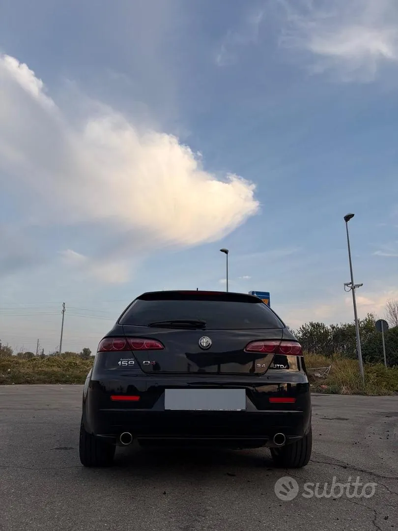 Alfa Romeo 159 2007 photo 4
