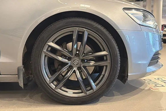Audi A6 2012 photo 4