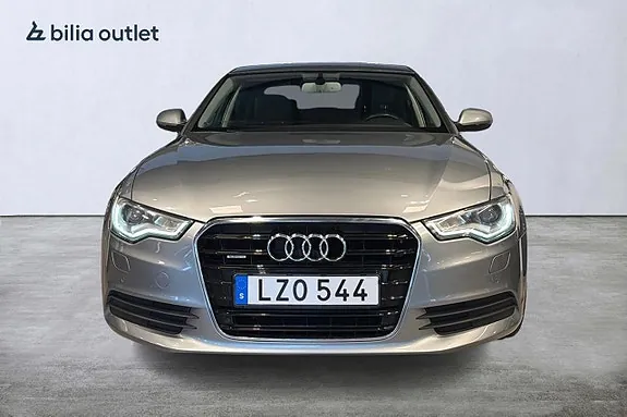 Audi A6 2012 photo 2