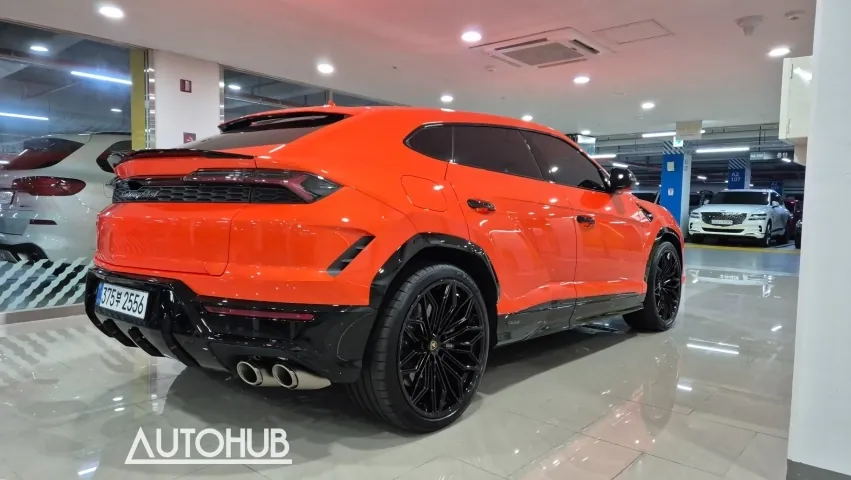 Lamborghini Urus 2025 photo 2