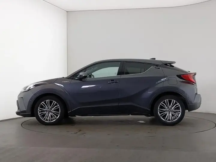 Toyota C-Hr 2021 photo 4