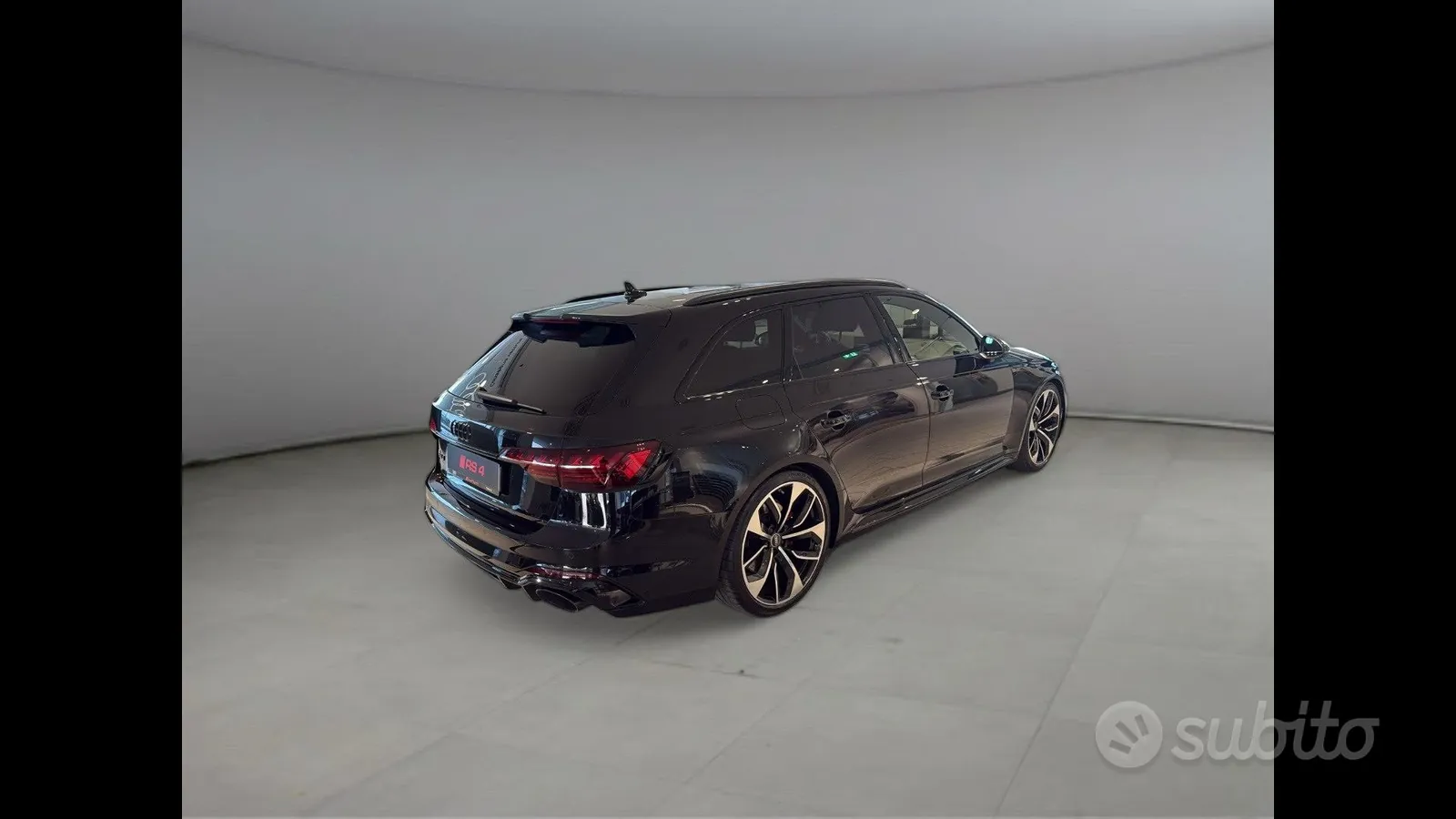 Audi A4 2023 photo 2