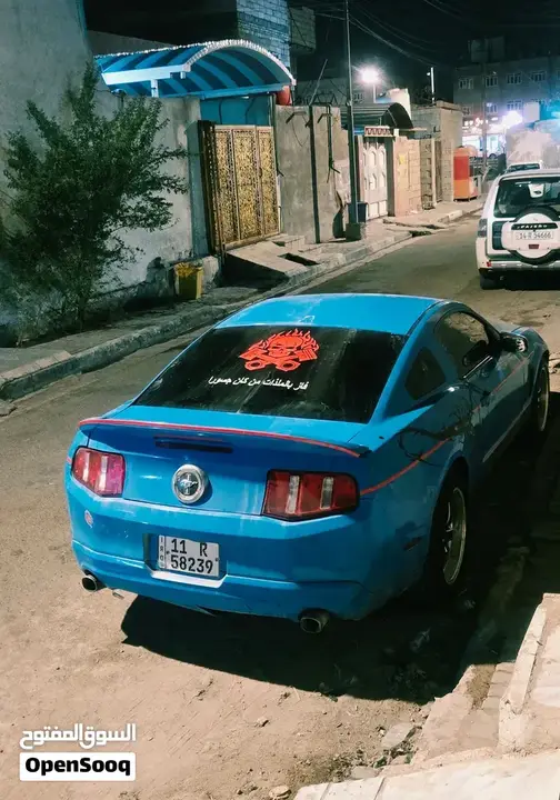 Ford Mustang 2012 photo 2