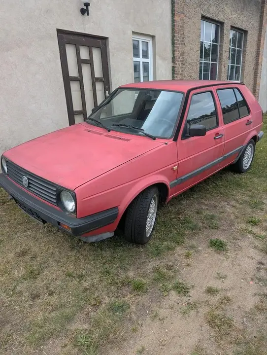 Volkswagen Golf 2