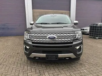 Ford Expedition 2020 photo 2