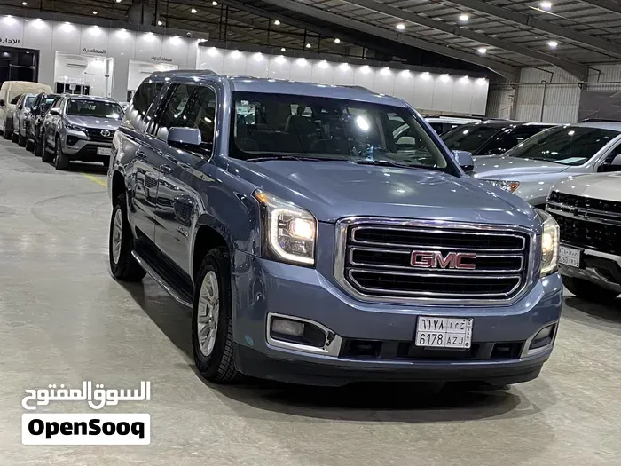 GMC Yukon 2016 photo 2