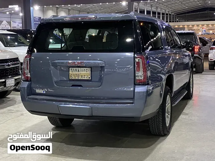 GMC Yukon 2016 photo 3