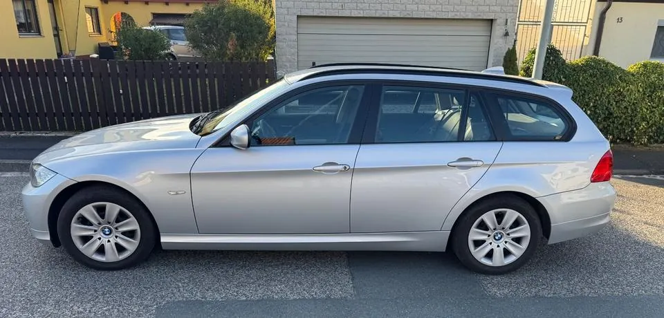 BMW 318D Touring