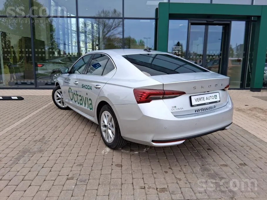 Skoda Octavia 2025 photo 3