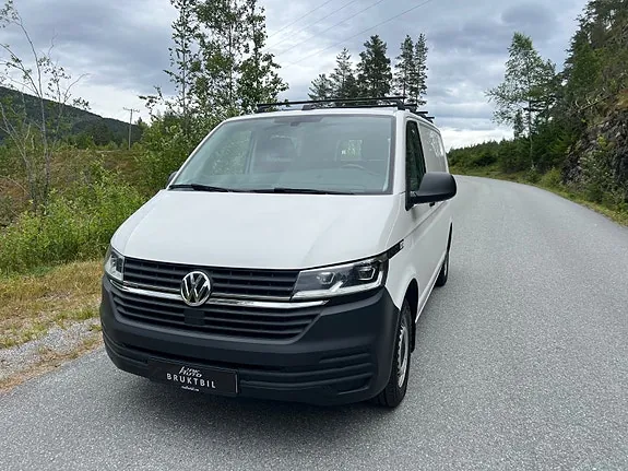 Volkswagen Transporter 2021 photo 2