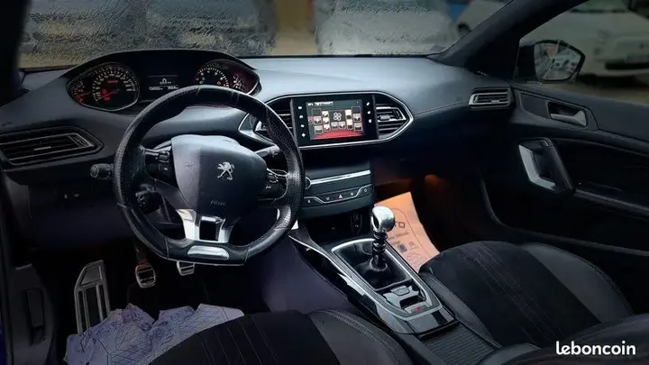 Peugeot 308 2015 photo 5